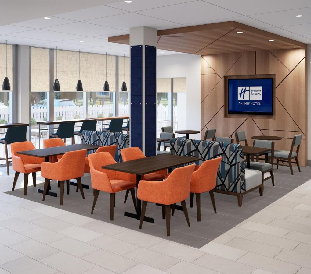 Holiday Inn Express & Suites Rhinelander By Ihg Luaran gambar